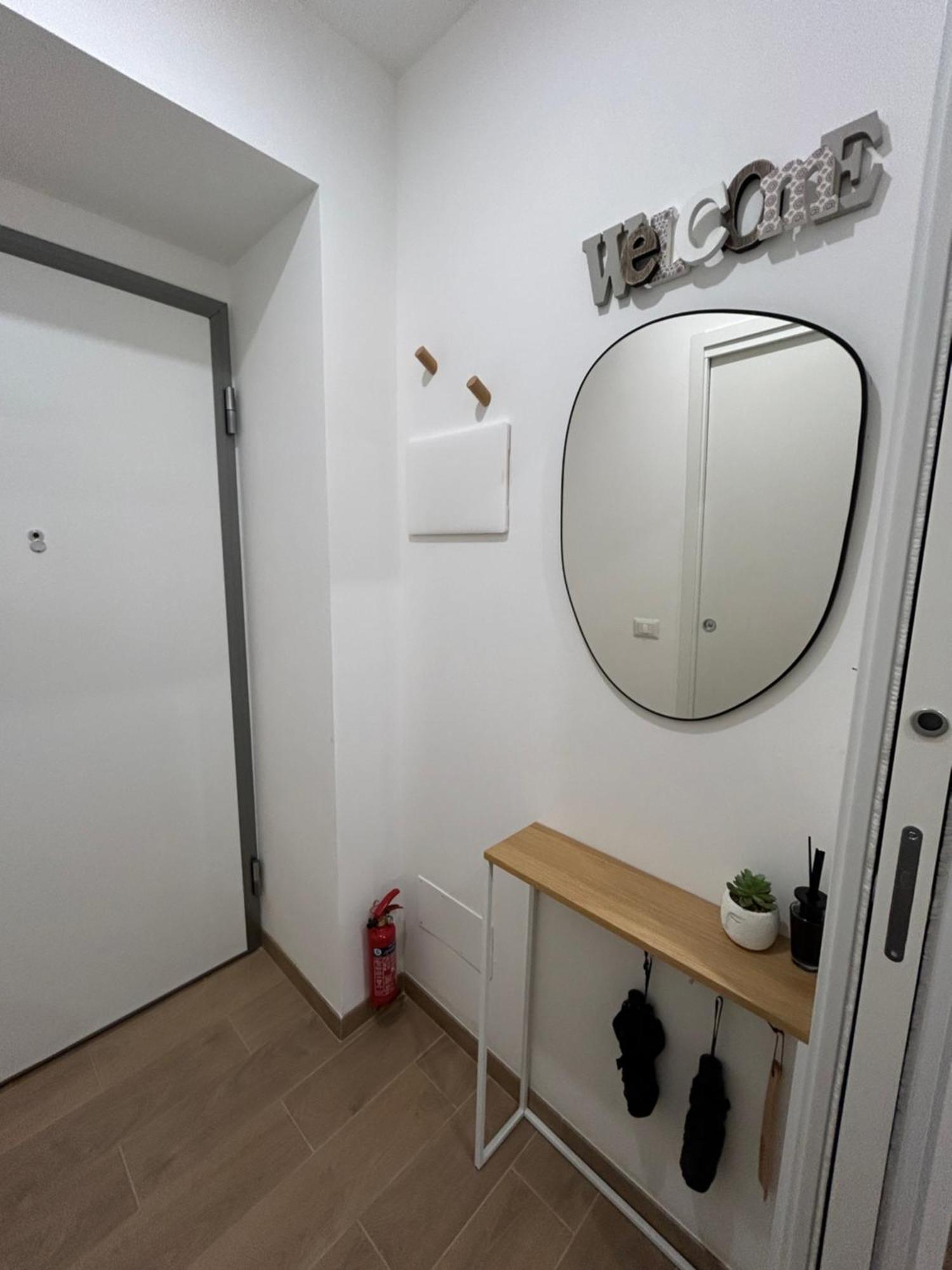 Navigli-Bocconi - Peque Home, Wi-Fi Milano Dış mekan fotoğraf